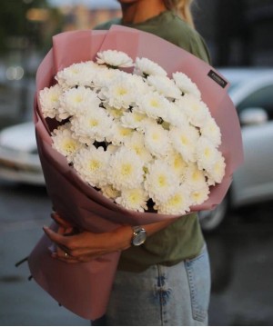 Кружевная хризантема Алтай 9шт. №2067 фото 1  от интернет-магазина FASHION FLOWERS