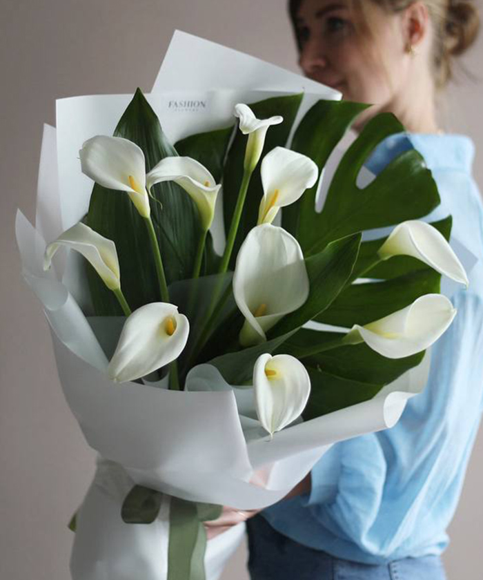 Каллы белые 9шт. 