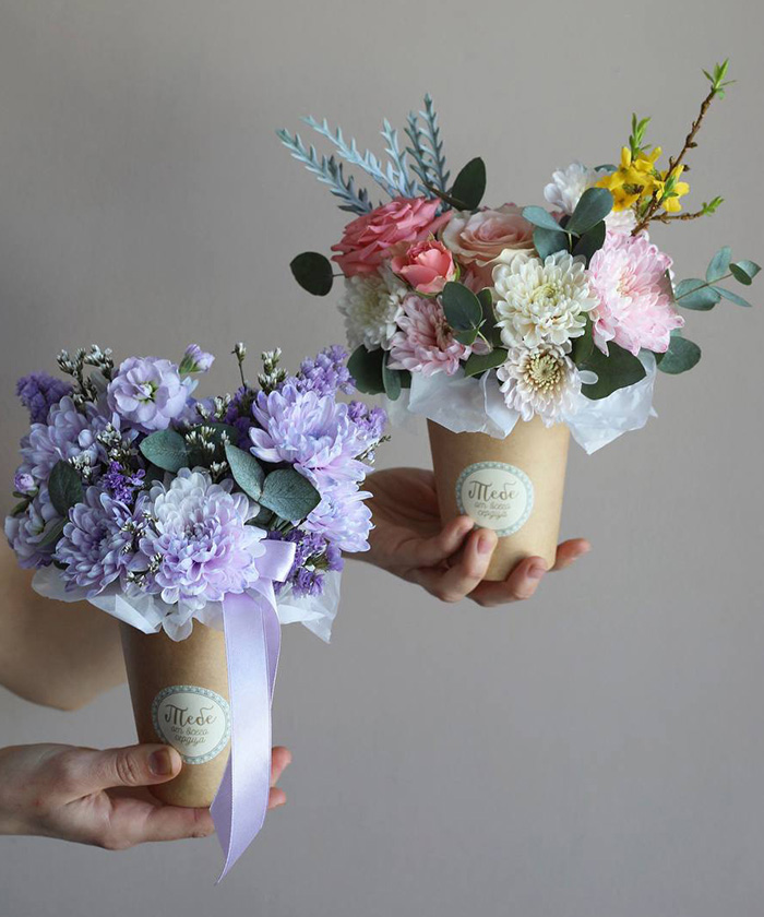 Цветочный комплимент с сезонным составом №3463