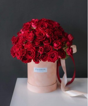 Рубиновые кустовые розы №3117