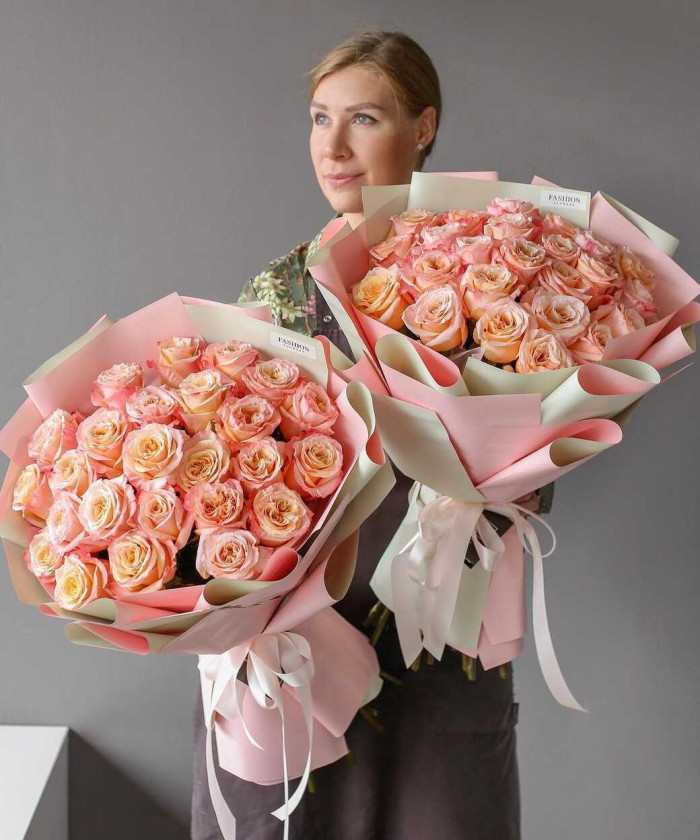 25 персиковых роз Шиммер №3105