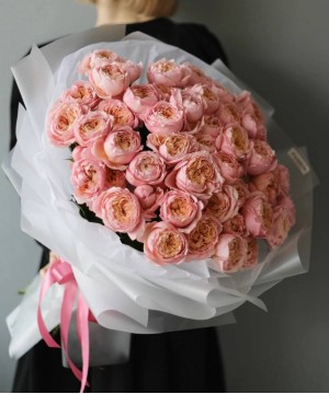 Роскошные пионовидные розы Джульетта №9482