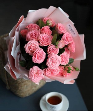 Кустовая роза розовая 3шт. №6742