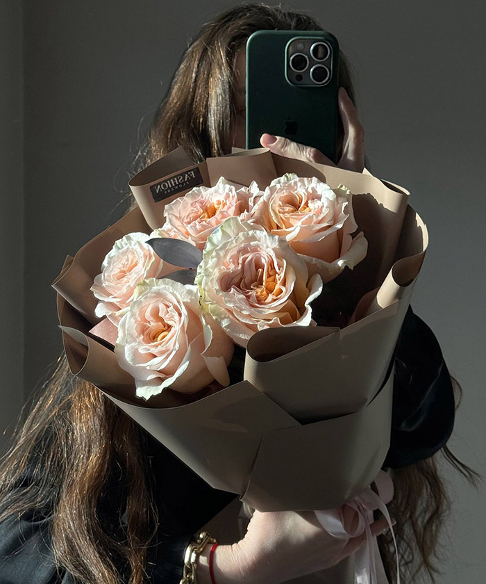 5 персиковых роз Шиммер №2256 5 персиковых роз Шиммер №2256