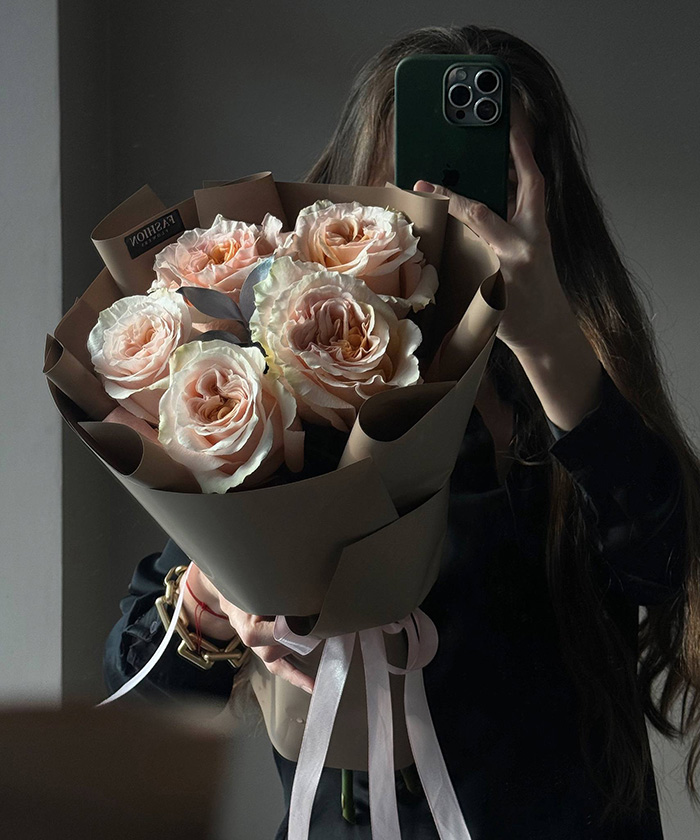 5 персиковых роз Шиммер №2256 5 персиковых роз Шиммер №2256