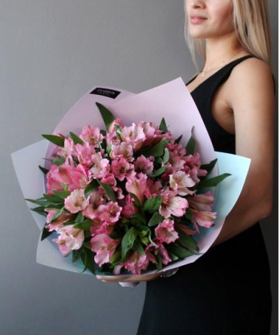 9 розовых альстромерий №3123