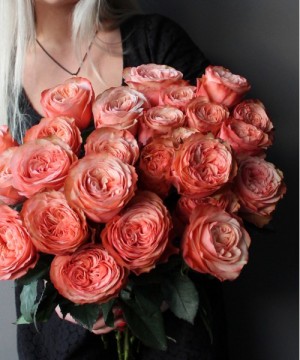 Роза "Кахала" поштучно №2913 фото 1  от интернет-магазина FASHION FLOWERS