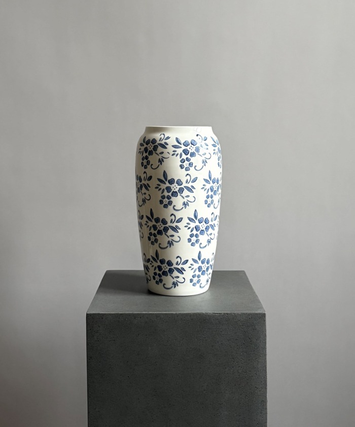 Ваза Blue flowers, 28 см